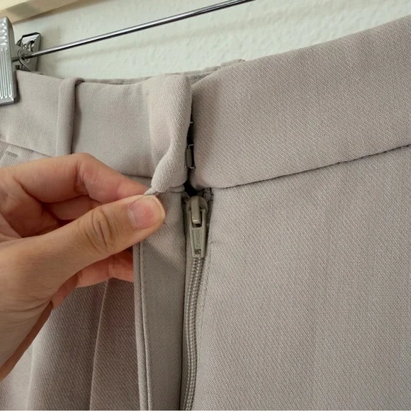 Abercrombie & Fitch Sloane High Rise Tailored Wide Leg Trouser Pants Size 28 / 6 - Picture 5 of 12